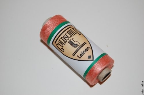 Goldschild 30/3 Lohenpunainen (042)