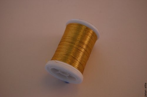 Aurifil RAYON metallic - POISTOMYYNTI Kulta (020)